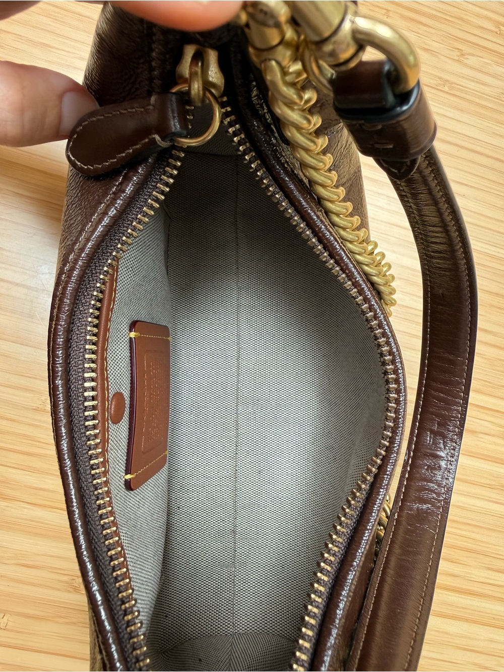 Coach Juliet Shoulder Bag 25 Glovetanned Leather Brass/Maple - Picture 12 of 12